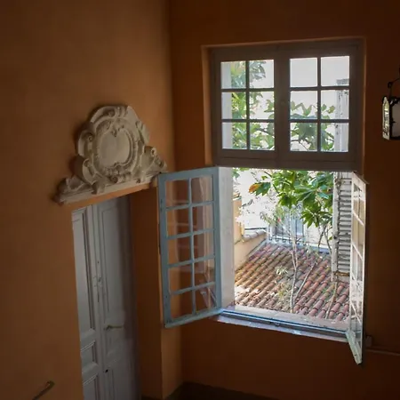 Chateau Clemenceau Antibes Room photo